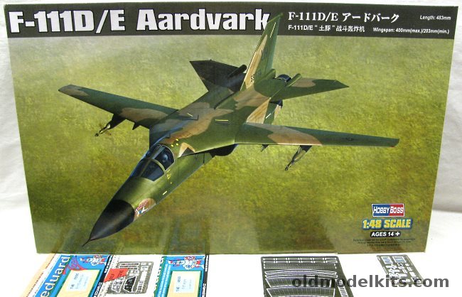 Hobby Boss 1/48 F-111D / F-111E Aardvark + 3x Eduard PE Detail Sets, 80350 plastic model kit